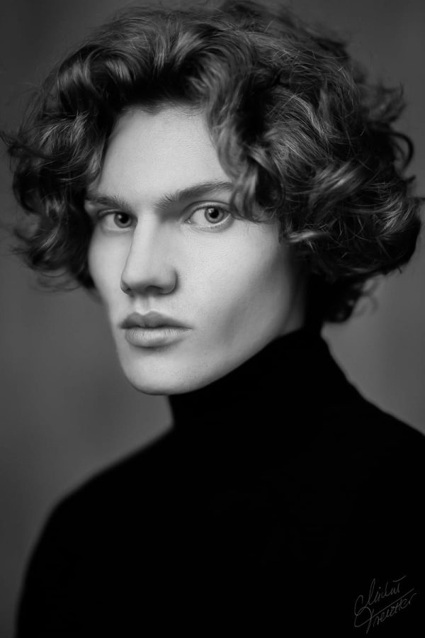 męska sesja zdjęciowa w studio Kraków – portret mężczyzny