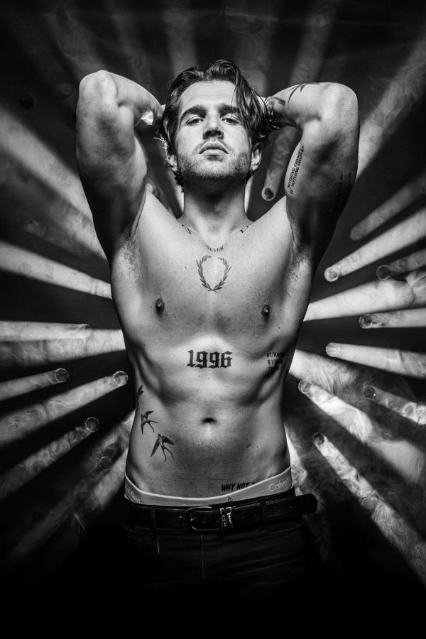 męska sesja zdjęciowa w studio Kraków – portret mężczyzny