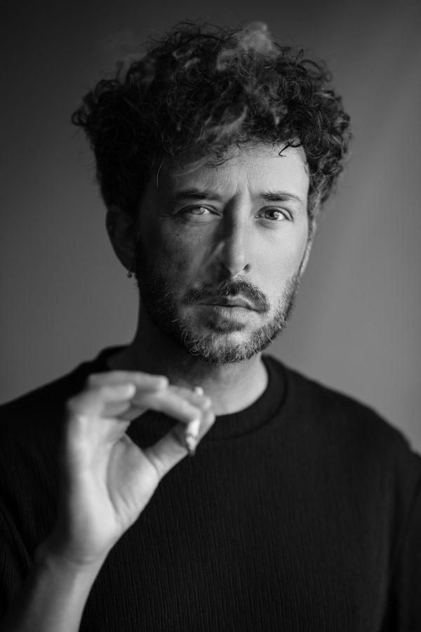 męska sesja zdjęciowa w studio Kraków – portret mężczyzny