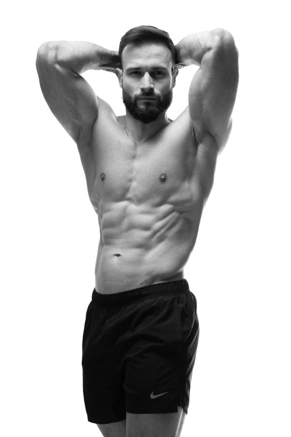 męska sesja zdjęciowa studio Kraków – portret fitness