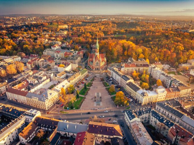 2024.10.28 Kościół św. Józefa w Rynku Podgórskim i widok na Podgórze